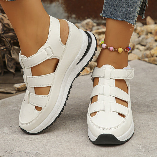 Women’s wedge cutout strap shoes, white leather-look with crisscross strap upper